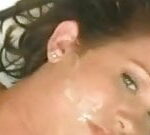 Junge Schlampen beim Sperma schlucken Compilation